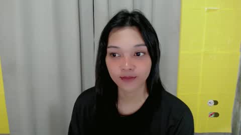 Shanti xhey online show from December 23, 2024, 5:32 pm