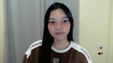 Shanti xhey online show from March 6, 2025, 8:59 pm