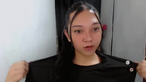Shanti xhey online show from September 27, 2025, 12:54 pm
