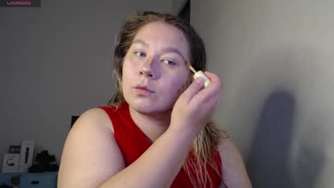 alisa_u online show from November 12, 2025, 10:41 pm