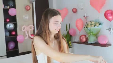 Alice                                   Fansly Alisa01 online show from March 15, 2026, 2:50 am