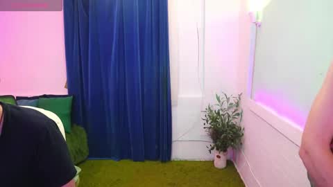 Alisa Aleks online show from November 12, 2025, 6:30 pm