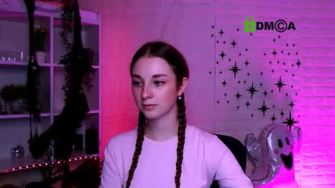 Snapshot of alisabliss chatting on October 30, 2025, 1:01 pm Alisa online show from October 30, 2025, 1:01 pm