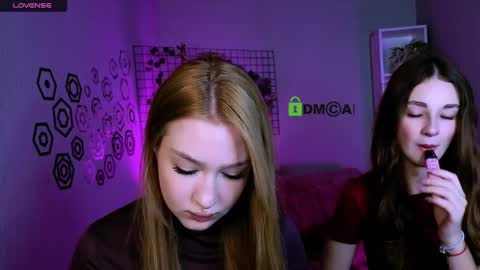 Snapshot of alisabliss chatting on November 9, 2025, 1:09 pm Alisa online show from November 9, 2025, 1:09 pm