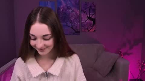 Snapshot of alisabliss chatting on November 22, 2025, 8:52 pm Alisa online show from November 22, 2025, 8:52 pm