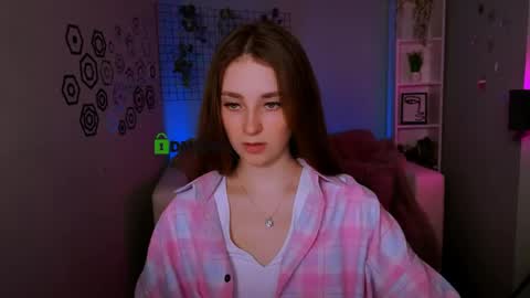 Snapshot of alisabliss chatting on April 23, 2026, 7:05 pm Alisa online show from April 23, 2026, 7:05 pm