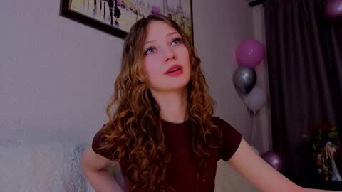 Alisa online show from April 23, 2026, 7:05 pm