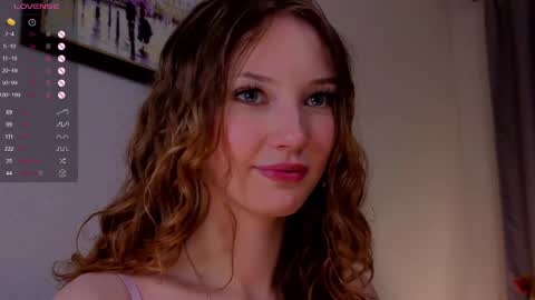 Snapshot of alisavine chatting on June 7, 2026, 7:39 pm Alisa online show from June 7, 2026, 7:39 pm
