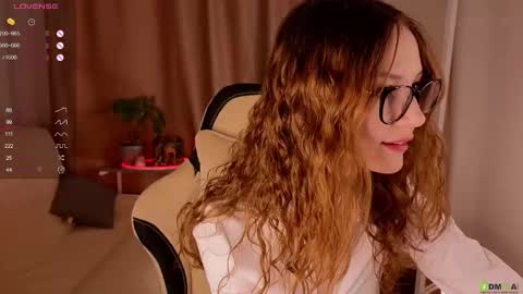 Snapshot of alisevine chatting on January 28, 2025, 5:14 pm Alisa online show from January 28, 2025, 5:14 pm