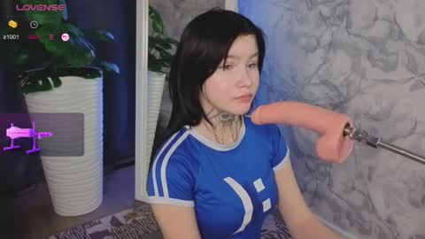 Alisa online show from February 11, 2026, 8:25 pm