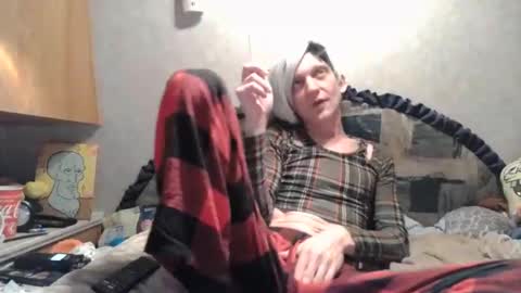 Alisha online show from November 19, 2025, 7:41 am