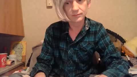 Snapshot of alishaluv chatting on April 21, 2026, 4:19 am Alisha online show from April 21, 2026, 4:19 am
