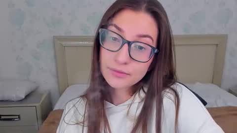 Snapshot of alishamurray chatting on December 20, 2024, 7:28 pm Alina online show from December 20, 2024, 7:28 pm
