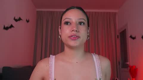 Snapshot of alison_miller9 chatting on October 28, 2025, 10:41 am Alison online show from October 28, 2025, 10:41 am