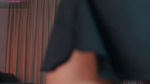 Alison  online show from March 9, 2026, 1:20 am