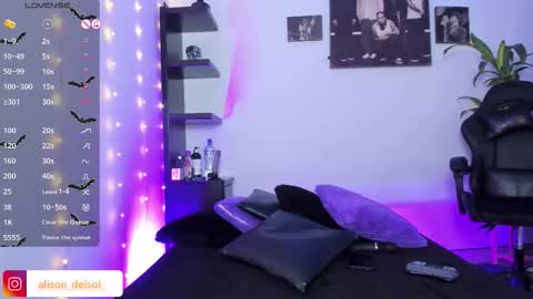 Snapshot of alison_wynter chatting on October 24, 2025, 4:09 am alison_wynter online show from October 24, 2025, 4:09 am