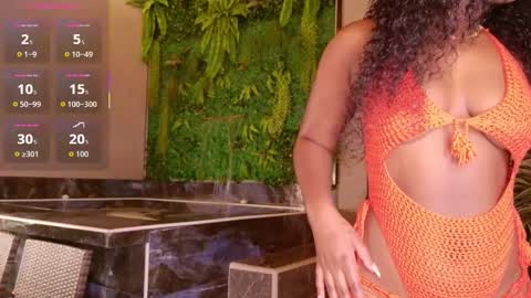 Snapshot of alisoon_moon chatting on January 9, 2026, 11:28 pm Alison Moon online show from January 9, 2026, 11:28 pm