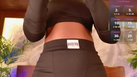 Snapshot of alisoon_moon chatting on March 3, 2026, 10:15 pm Alison Moon online show from March 3, 2026, 10:15 pm