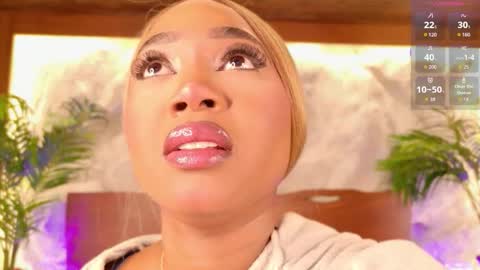 Snapshot of alisoon_moon chatting on March 12, 2026, 10:16 pm Alison Moon online show from March 12, 2026, 10:16 pm