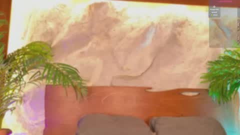 Snapshot of alisoon_moon chatting on March 28, 2026, 10:20 pm Alison Moon online show from March 28, 2026, 10:20 pm