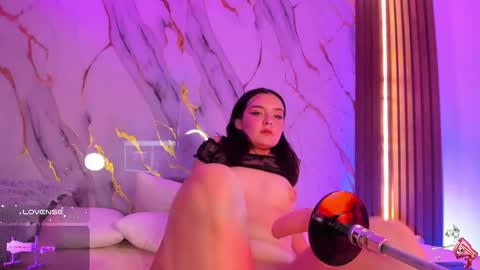 Snapshot of alissa_cute1 chatting on October 29, 2025, 3:09 am Mia online show from October 29, 2025, 3:09 am