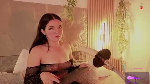 Snapshot of alissa_cute1 chatting on November 9, 2025, 8:07 pm Mia online show from November 9, 2025, 8:07 pm