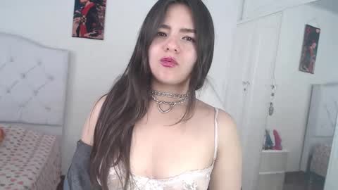 Snapshot of alissa_morrison chatting on October 29, 2025, 1:57 pm alissa_morrison online show from October 29, 2025, 1:57 pm