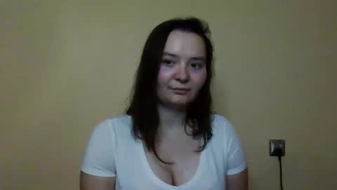 Snapshot of alissaflowers chatting on January 22, 2025, 3:18 pm AlissaFlowers online show from January 22, 2025, 3:18 pm