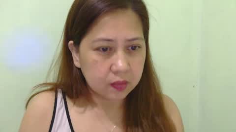 alissalove18 online show from December 13, 2024, 8:09 am