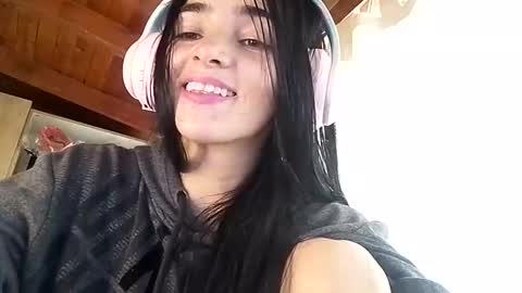 Snapshot of alisson369_ chatting on February 5, 2025, 1:54 pm Alisson369 online show from February 5, 2025, 1:54 pm