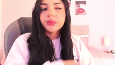 alisson__cortez online show from February 20, 2026, 12:49 pm