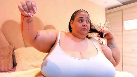 Alisson online show from May 17, 2026, 2:31 am