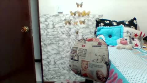 Snapshot of alisson_brand chatting on April 15, 2026, 4:36 pm alisson brand online show from April 15, 2026, 4:36 pm