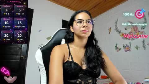 Alisson hoffman05 online show from December 14, 2025, 11:59 am