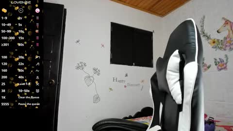 Alisson hoffman05 online show from February 13, 2026, 6:37 pm