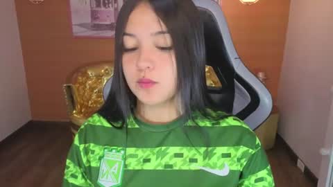 alisson_sweet_t online show from August 9, 2026, 12:32 pm