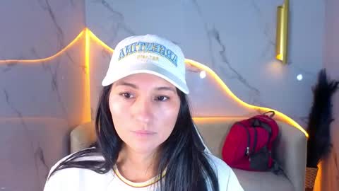 Snapshot of alisson_tx_ chatting on April 26, 2026, 12:25 pm alisson_tx_ online show from April 26, 2026, 12:25 pm