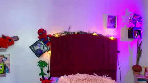 Snapshot of alisson_zafiro chatting on February 25, 2026, 12:20 am Alisson IG alisson zafiro27 online show from February 25, 2026, 12:20 am