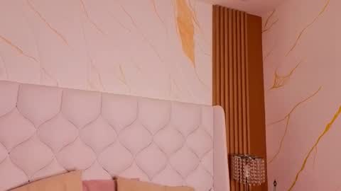 Snapshot of alissoncole_ chatting on December 1, 2025, 7:52 pm Alisson online show from December 1, 2025, 7:52 pm