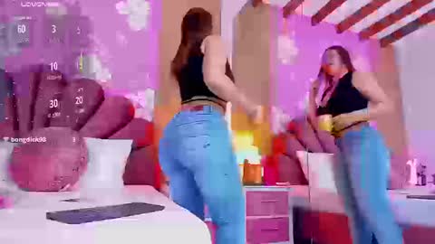 alissonpeach01 online show from September 23, 2025, 3:15 pm