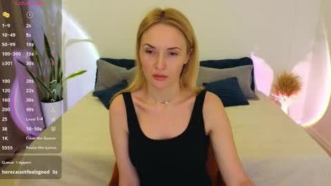 alisssarose online show from January 15, 2026, 8:34 pm