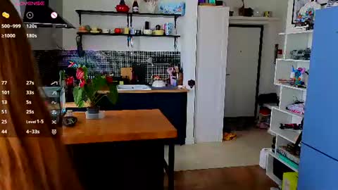 Alivia    online show from July 10, 2026, 9:01 am