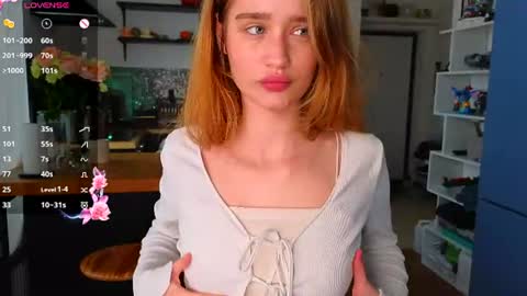 Alivia    online show from July 25, 2026, 9:40 am