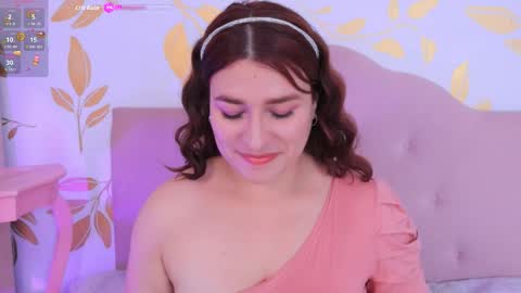 Alix online show from November 10, 2025, 8:08 pm