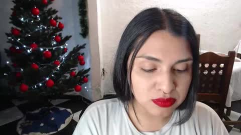 Alix online show from November 9, 2025, 2:10 am