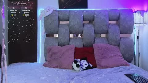 Snapshot of alix_kitty_ chatting on March 28, 2026, 10:20 pm alix_kitty_ online show from March 28, 2026, 10:20 pm