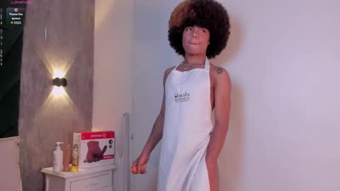  Alexis Etereo  online show from March 5, 2026, 8:38 pm