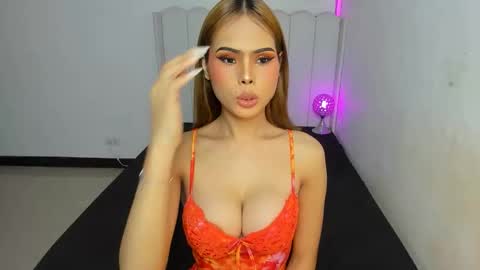 hello your lovely ALIYAH online show from March 27, 2026, 9:47 pm