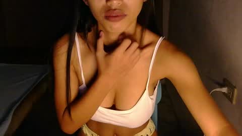 Snapshot of aliyajane chatting on May 23, 2026, 8:46 pm Jane online show from May 23, 2026, 8:46 pm