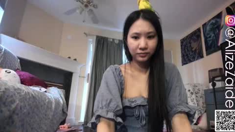 Snapshot of alizezaide chatting on December 14, 2025, 7:18 pm Alize Zaide online show from December 14, 2025, 7:18 pm